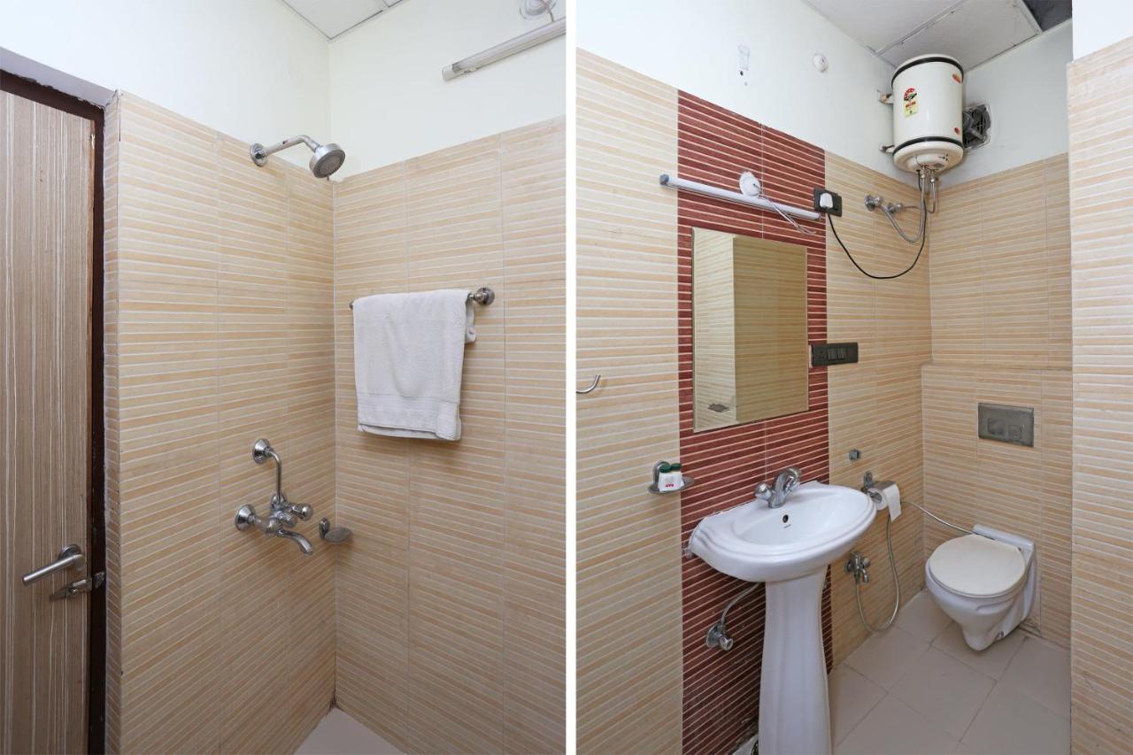 Capital O 5663 Gs Inn Chinhat Экстерьер фото
